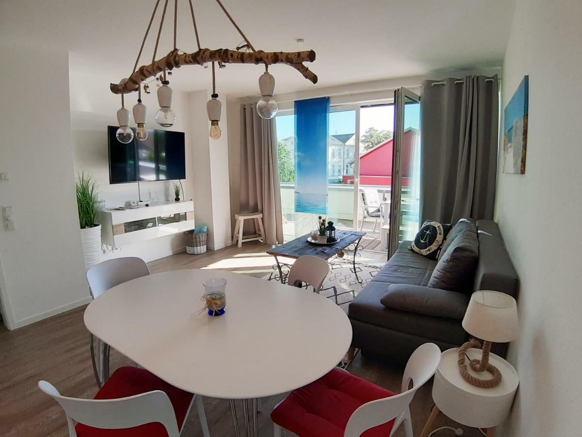 Ferienwohnung Strandraeuber Glowe Exterior foto
